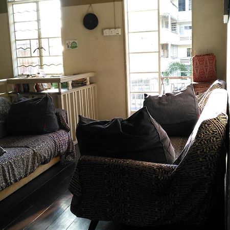Auberge de jeunesse Borneo Backpackers à Kota Kinabalu Extérieur photo